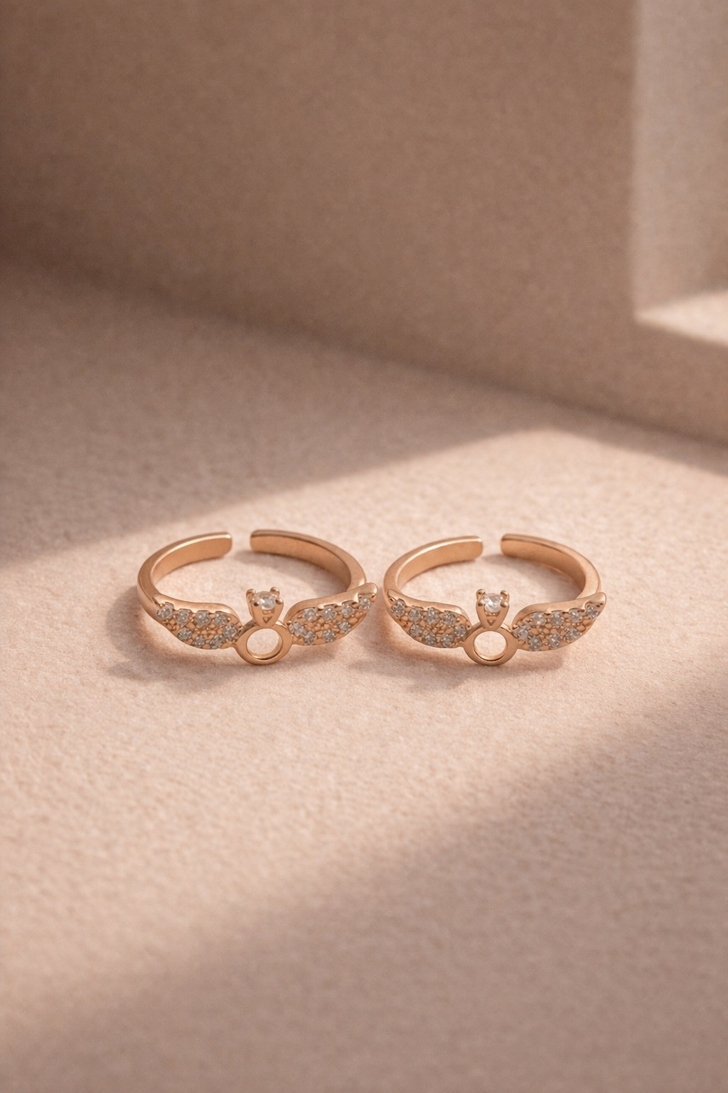 Angel Wing Spark Toe Ring