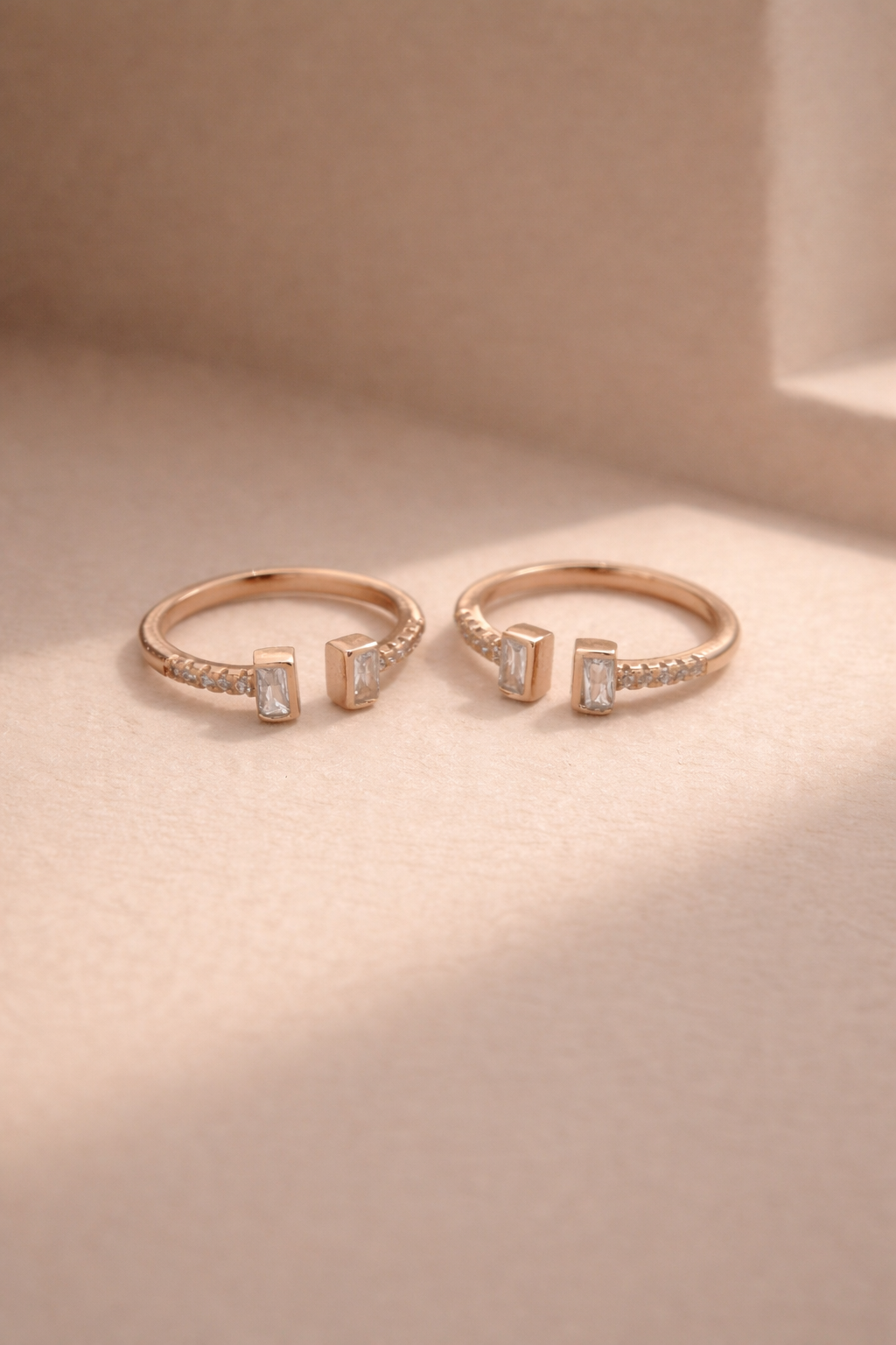 Minimal Pave Band Toe Ring