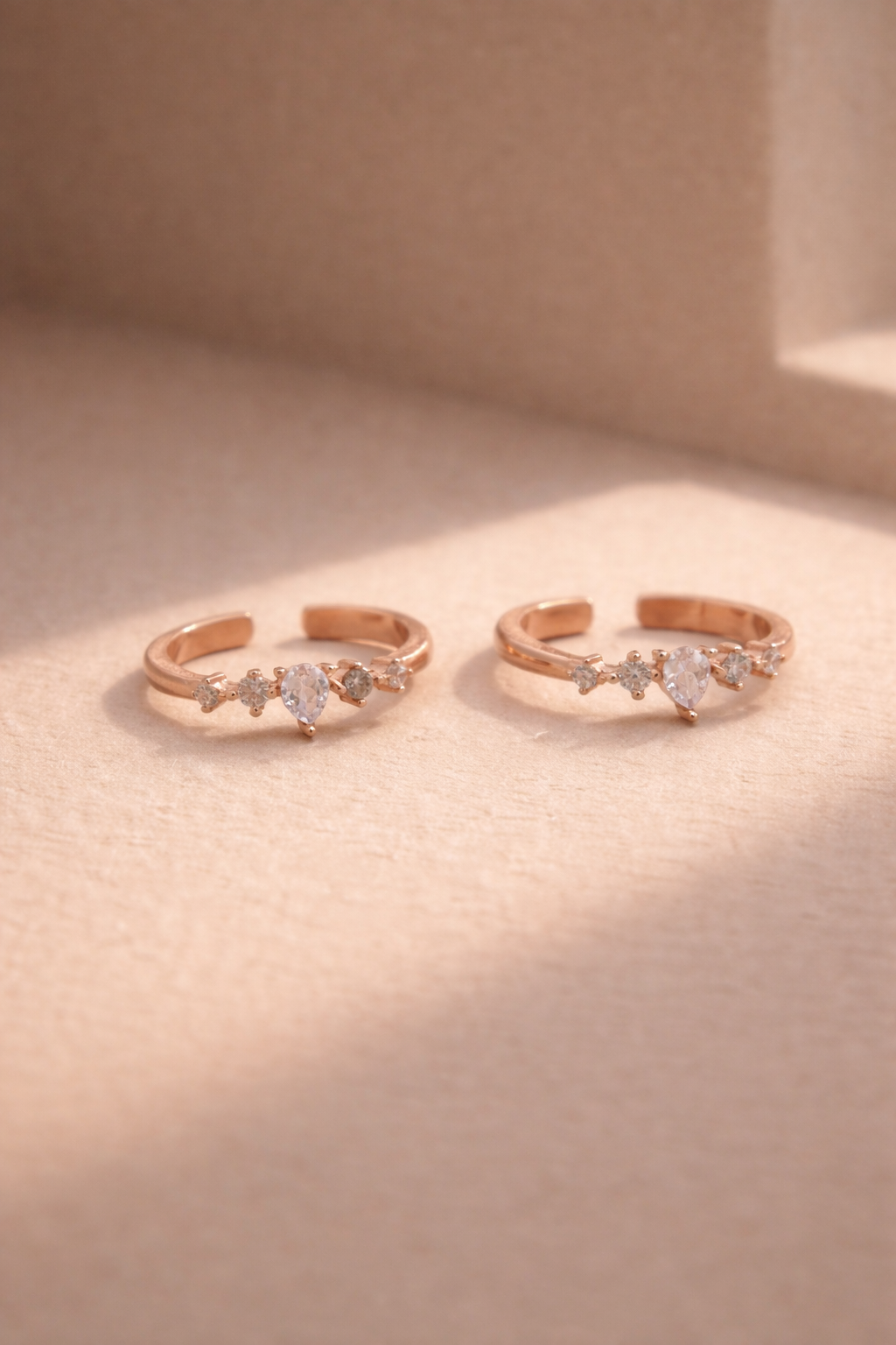 Pear Drop Crown Toe Ring