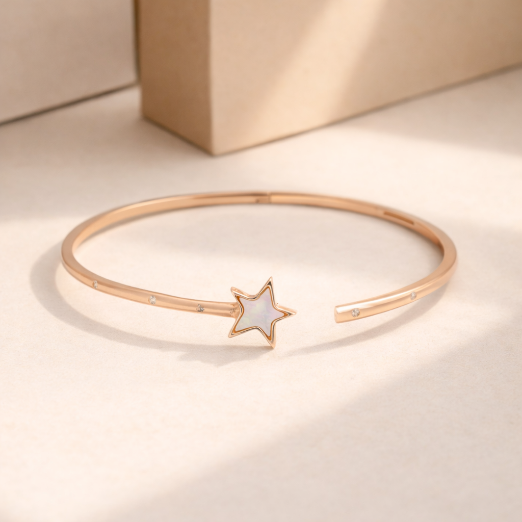 Star Charm Minimal Open Bangle