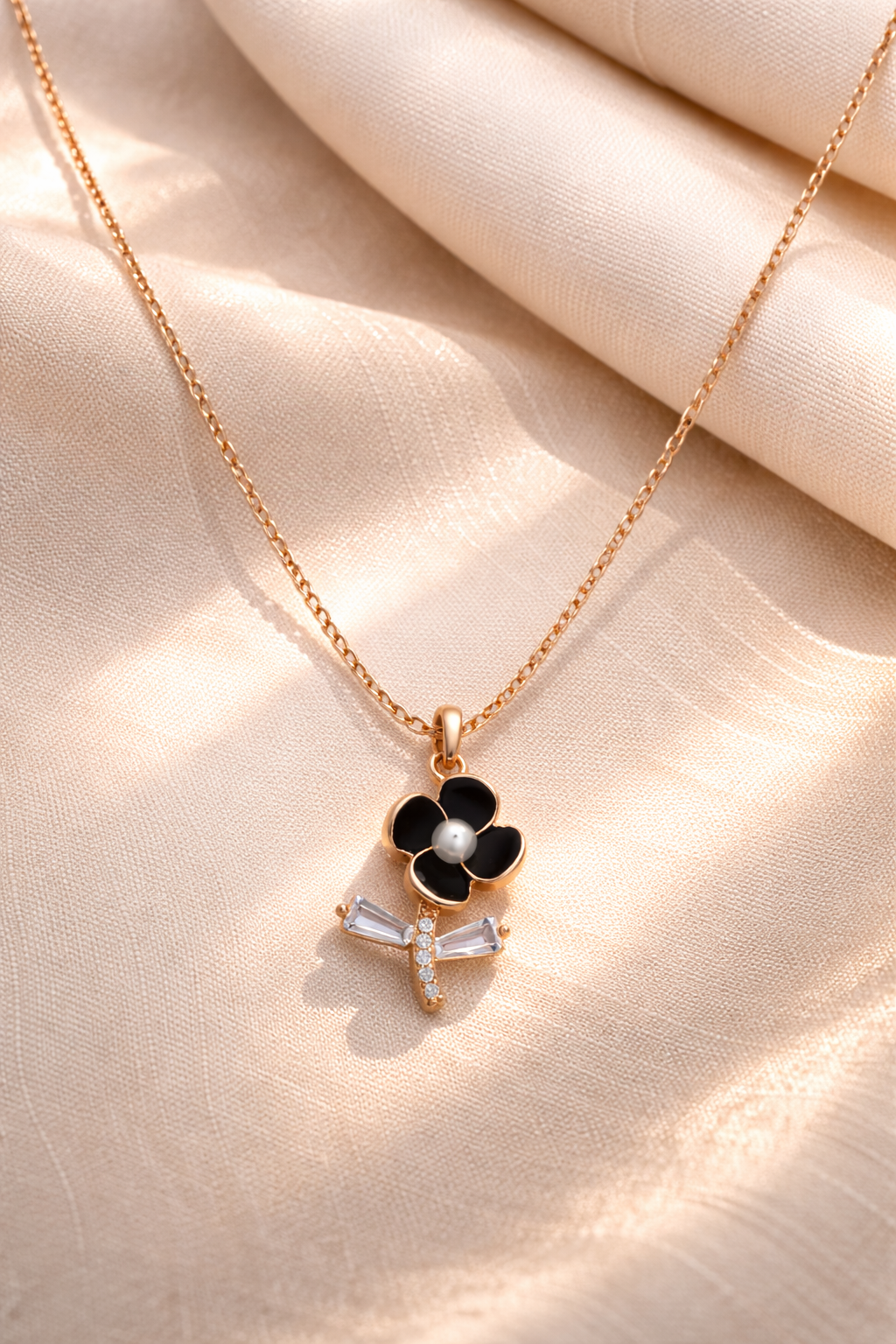 Tiny Bloom Pendant