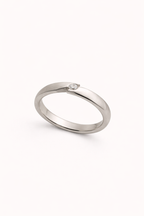 Minimal Twist Solitaire Sterling Silver Ring