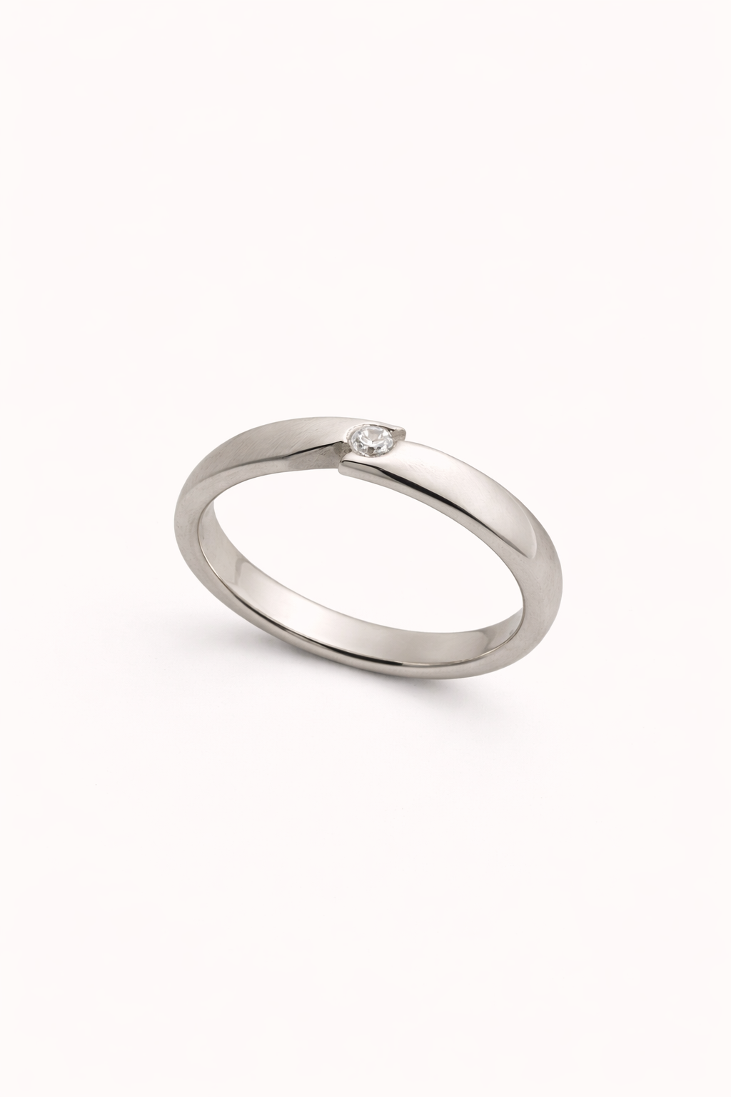 Minimal Twist Solitaire Sterling Silver Ring