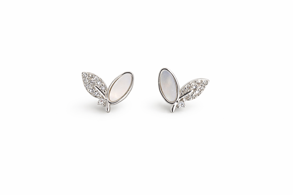 Leaf Pearl Studs