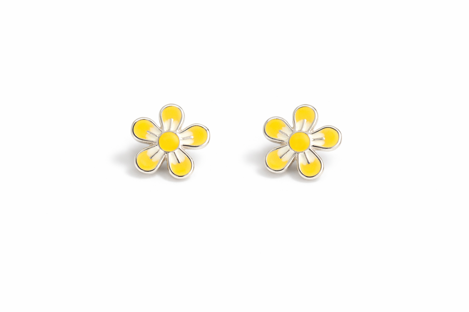 Sunny Daisy Enamel Studs