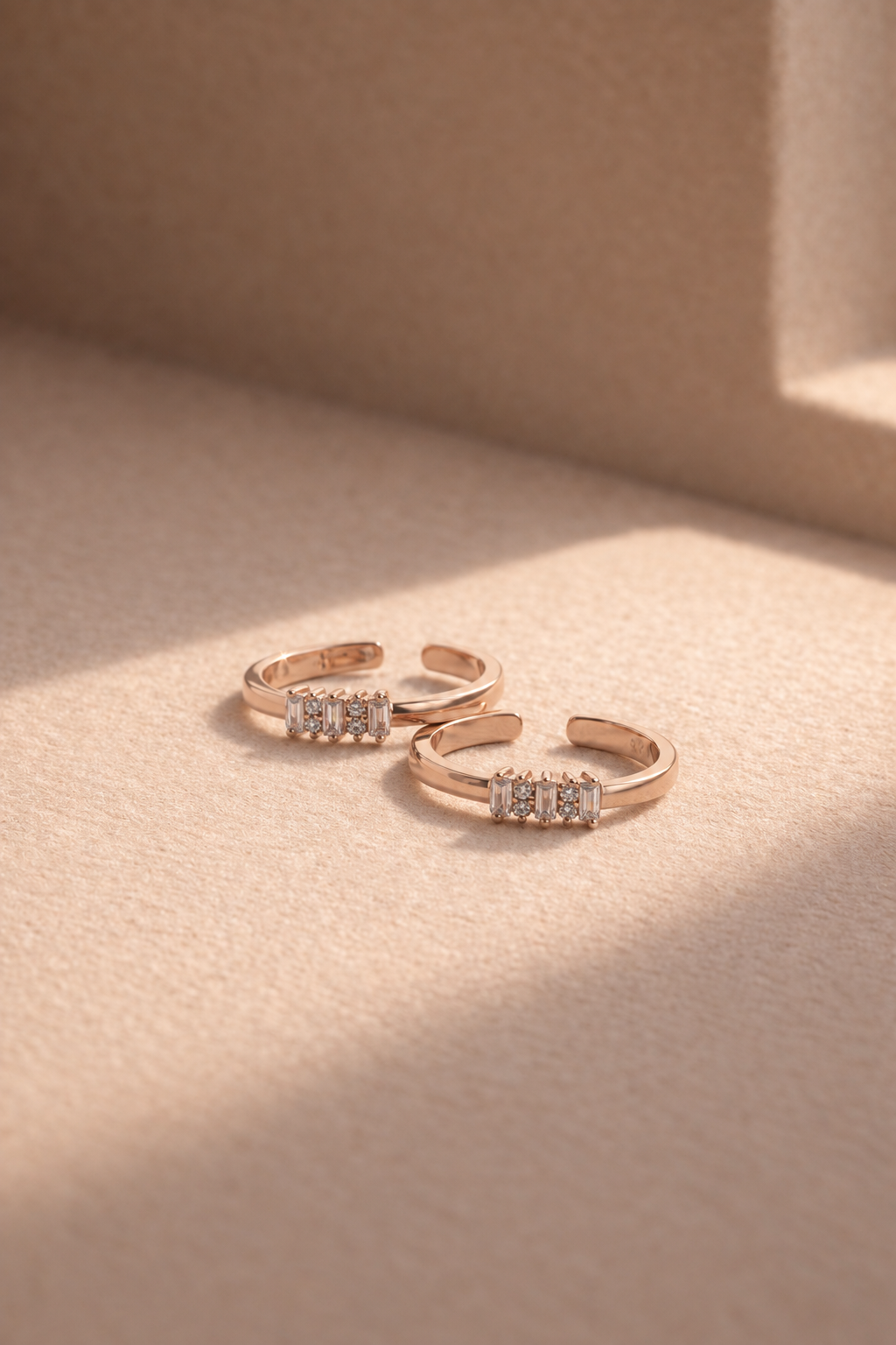 Baguette Spark Toe Rings