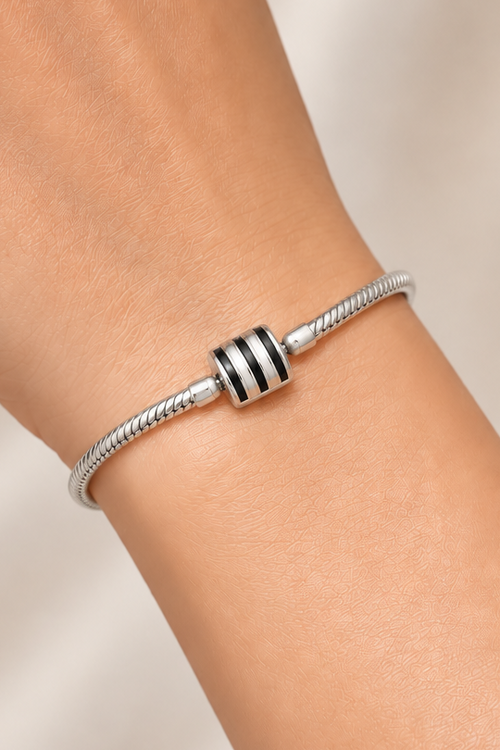 Anviora Black Bracelet