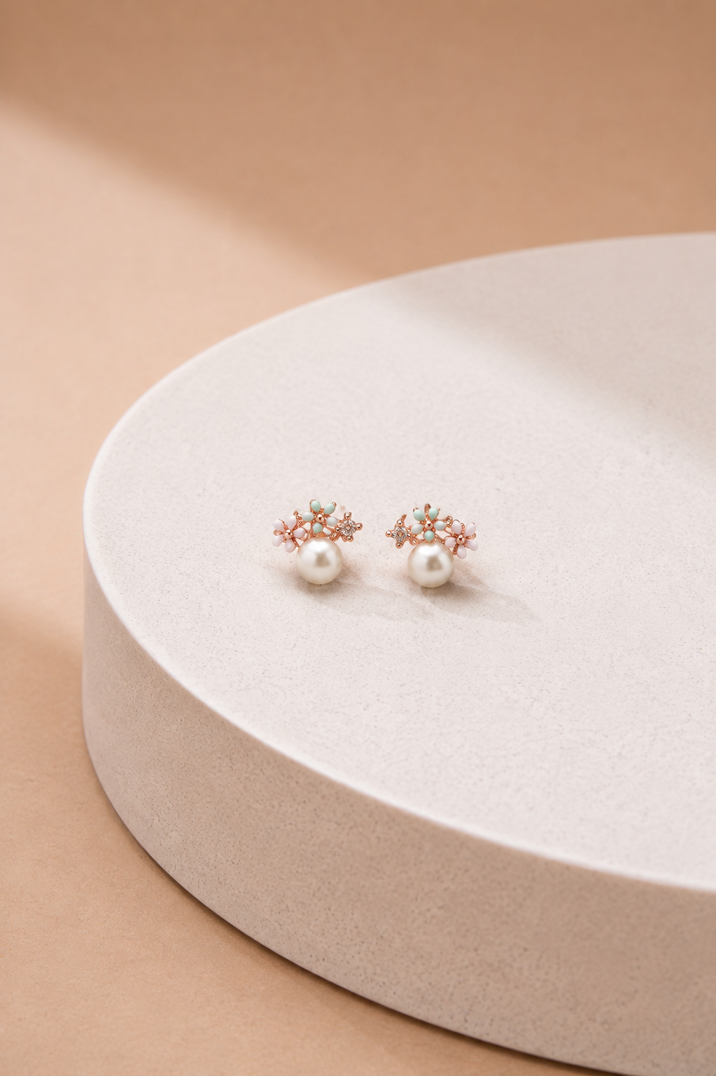 Daisy Pearl Studs