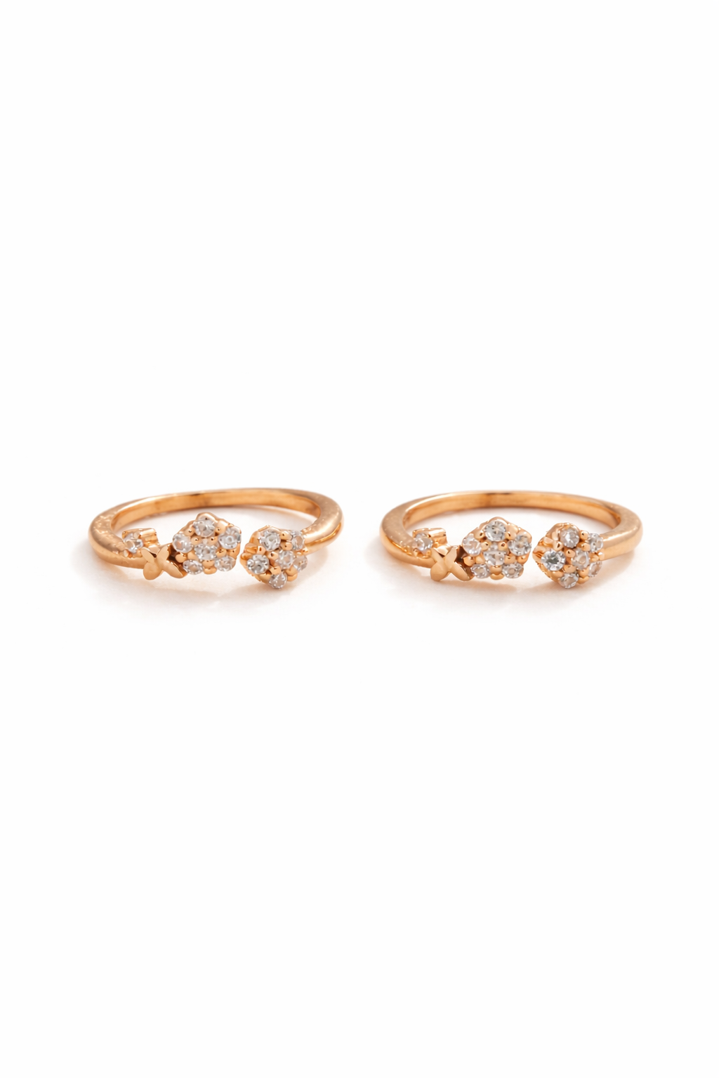 Floral Cluster Star Toe Ring