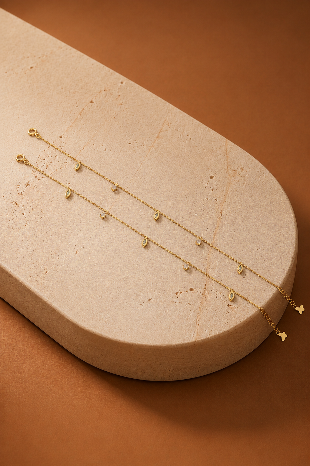 Leaf & Light Anklet