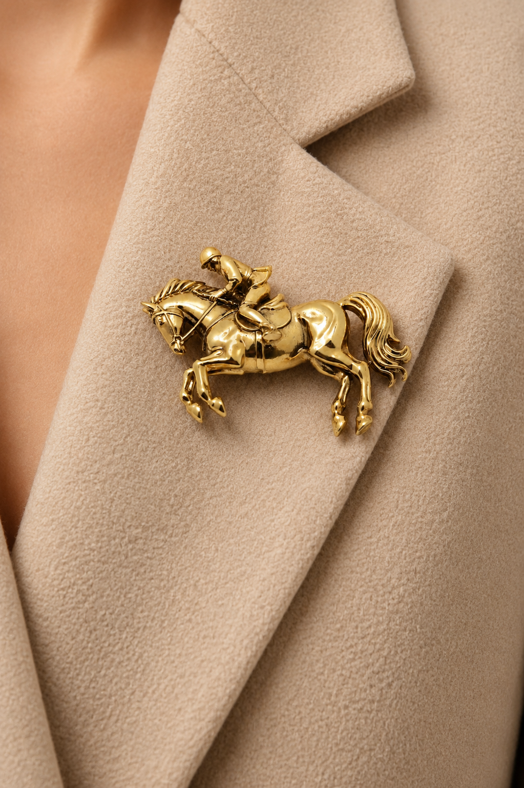 Royal Gallop Brooch